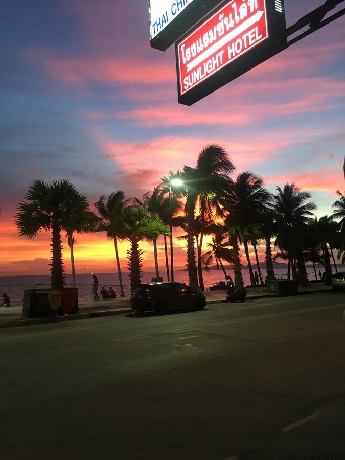 Sunlight หาดจอมเทียน