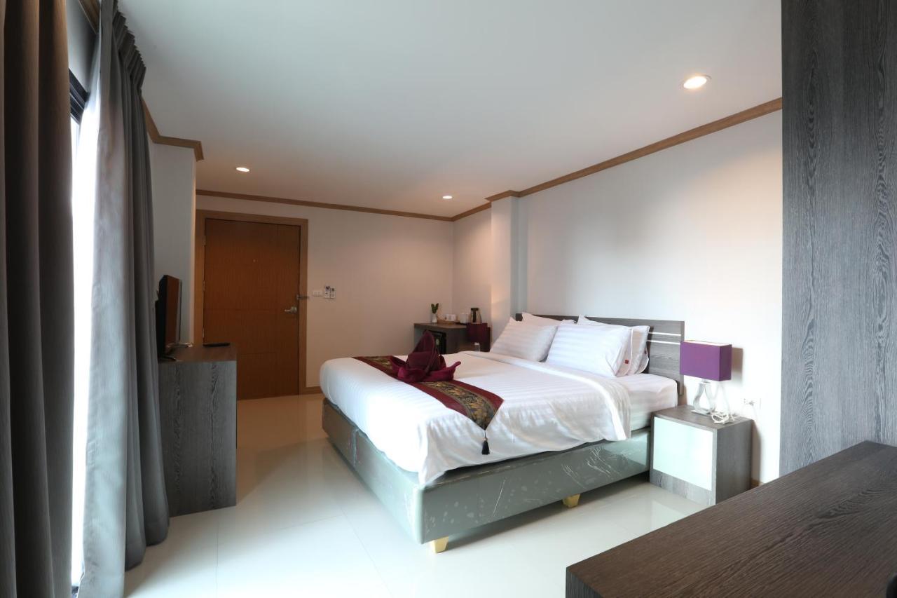โรงแรม Sunlight